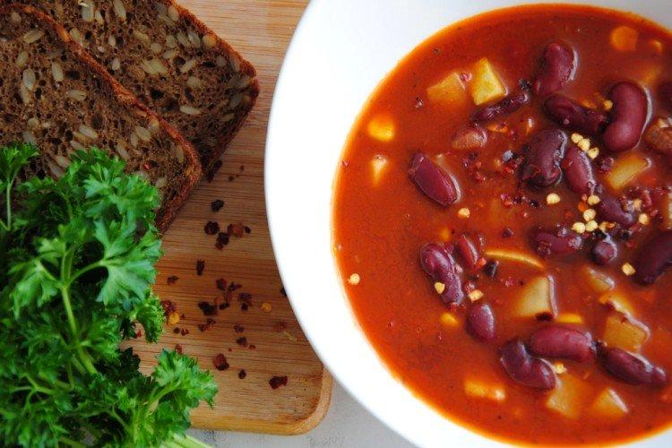 Chicken and Red Bean Soup