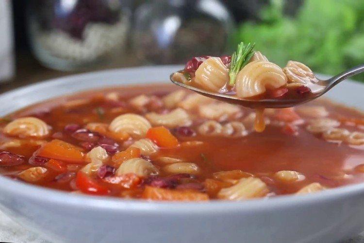 Red Bean and Pasta Soup