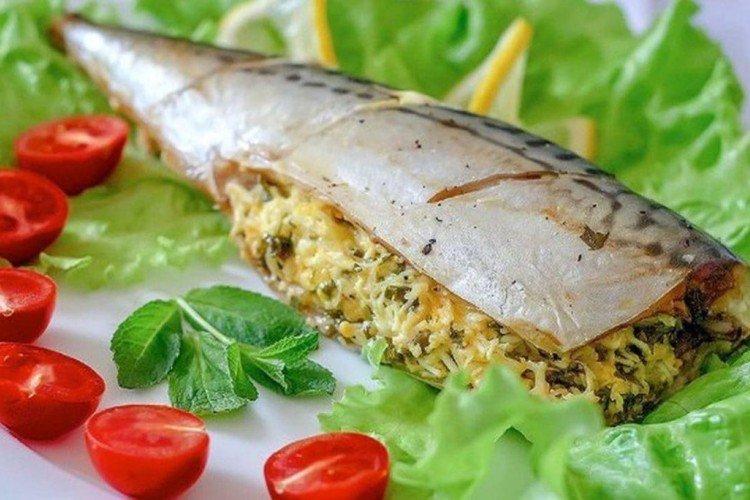 Mackerel Baked with Egg and Mushrooms