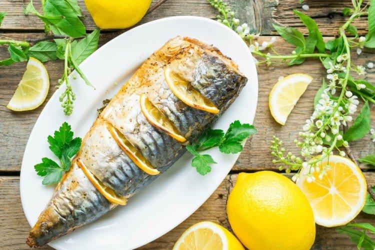 Mackerel with Lemon and Herbs in the Oven