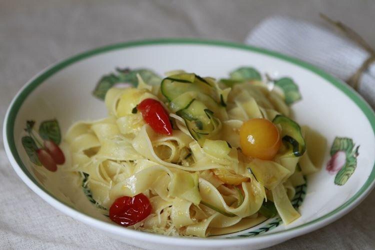 Fettuccine Pasta with Zucchini
