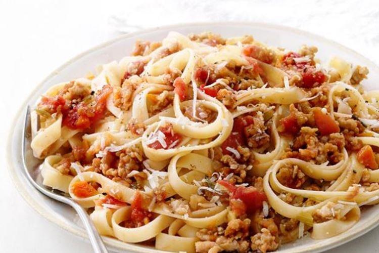 Fettuccine with Minced Meat