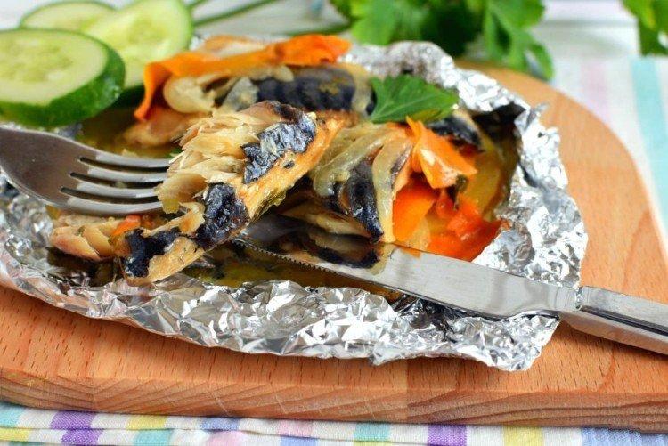 Fish with Zucchini Baked in Foil