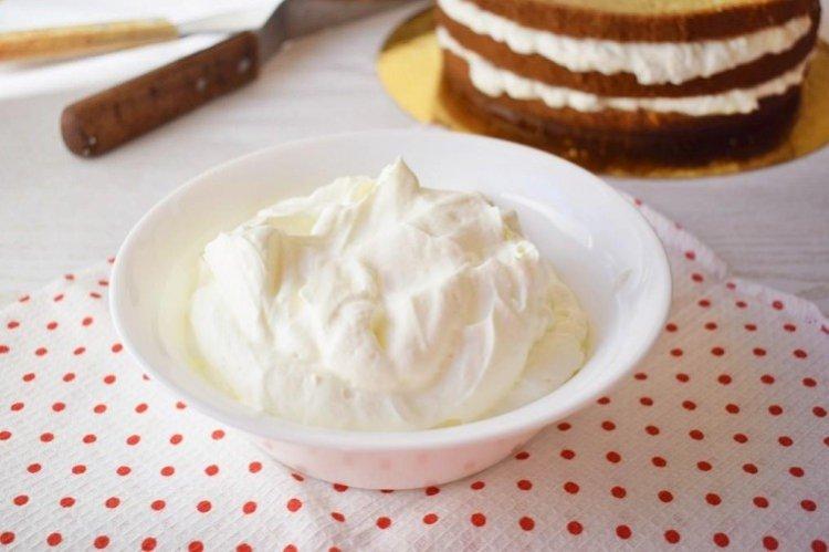 Sour Cream Cake Cream