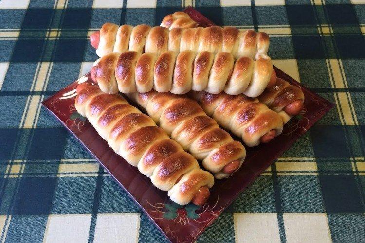 Sausages in Dough Baked in the Oven