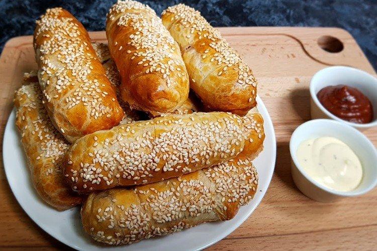 Sausages in Unleavened Dough