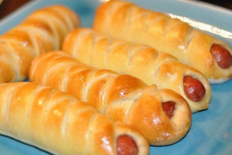 Sausages in Kefir Dough