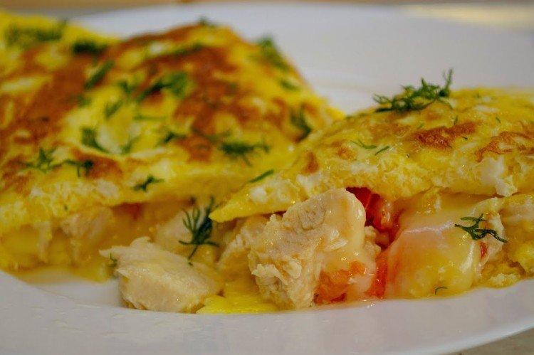 Omelet with Cottage Cheese and Chicken
