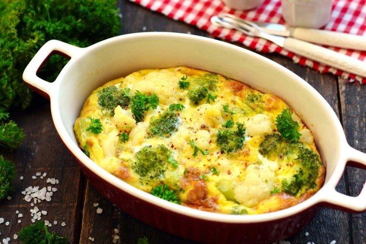 Gemüseauflauf mit Blumenkohl und Brokkoli