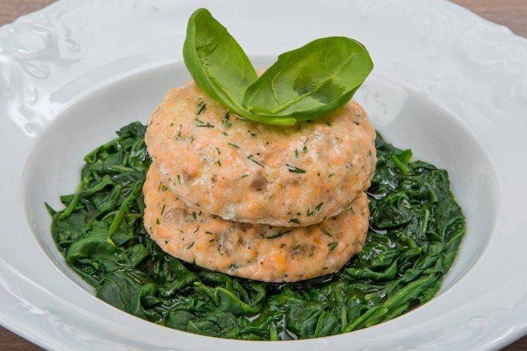Albóndigas de salmón al vapor