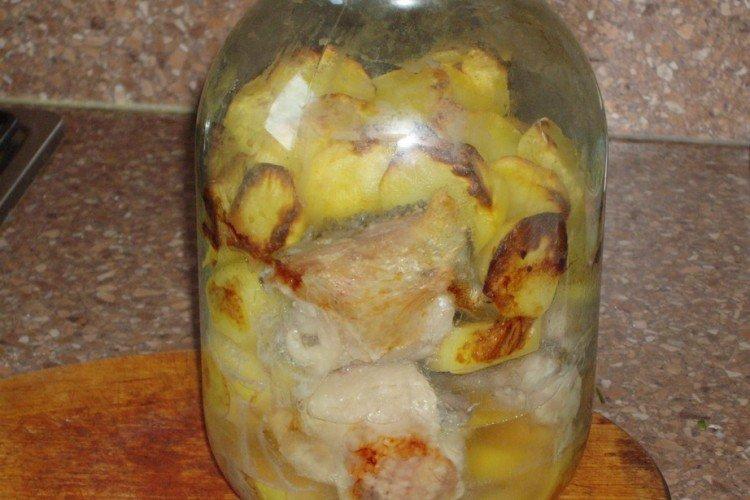 Duck with Potatoes in a Jar