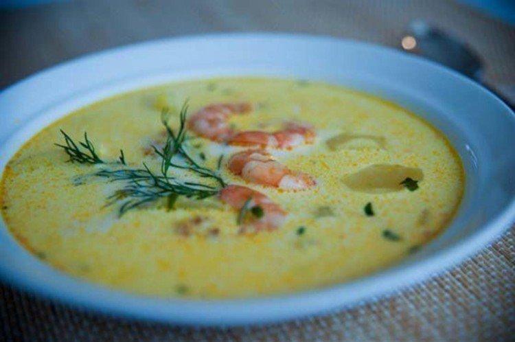 Chicken and Shrimp Cheese Soup