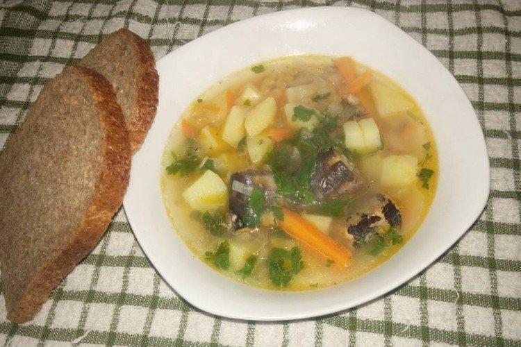 Fischsuppe mit Linsen