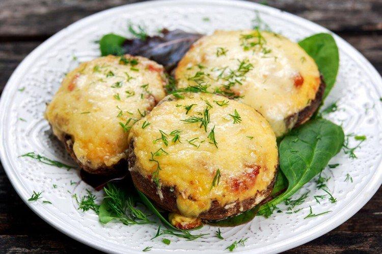 Champiñones con queso