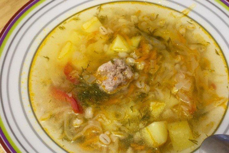 Pearl Barley and Meatball Soup