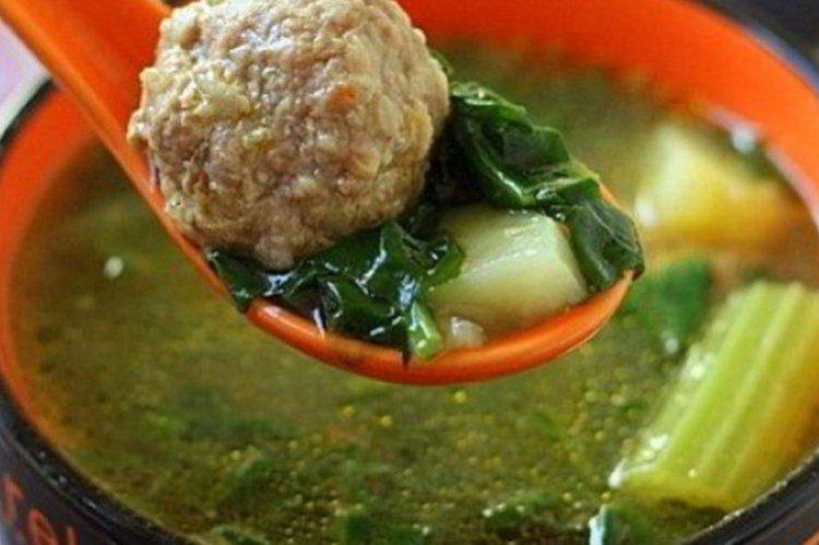 Meatball and Celery Soup