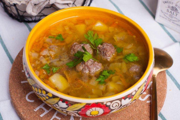 Meatball and Buckwheat Soup