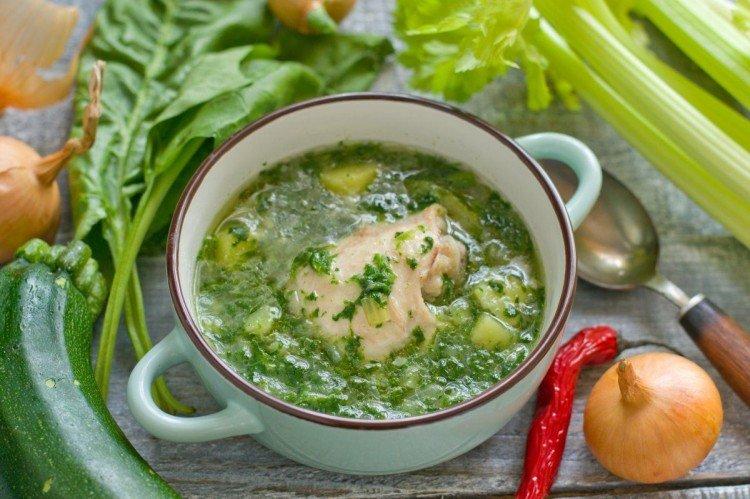 Hühnersuppe mit Spinat