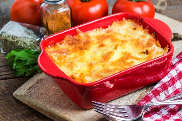 Lasaña con carne picada de pollo