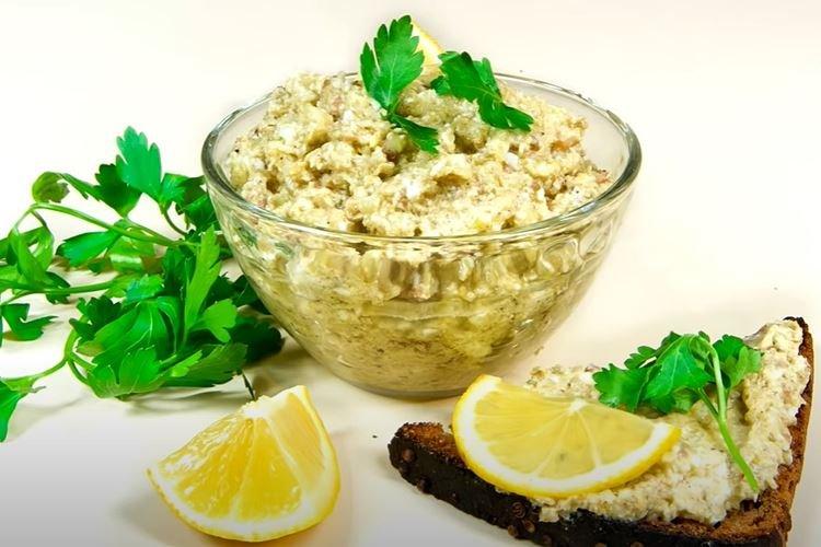 Forshmak with Herring and Apple