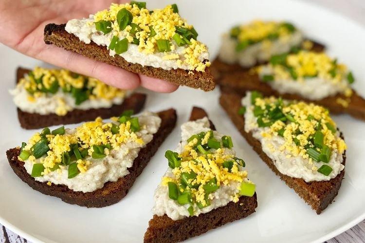 Forshmak with Walnuts
