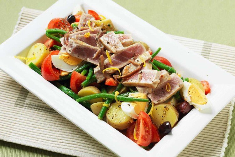 Ensalada de atún y patatas