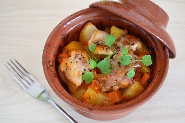 Turkey in the Oven in Clay Pots