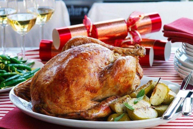 Turkey with Apples in the Oven