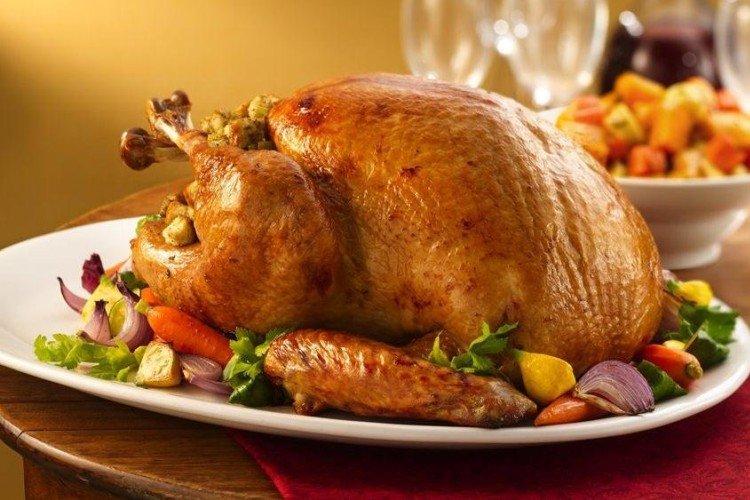 Turkey with Wine and Vegetables
