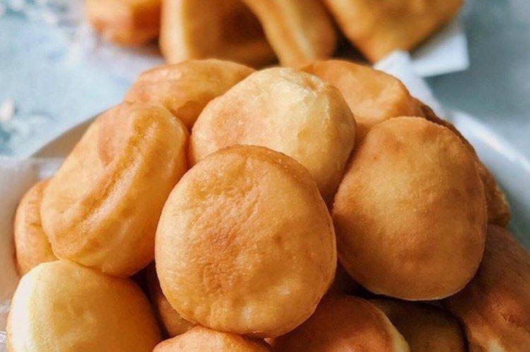 Baursaki mit Kefir