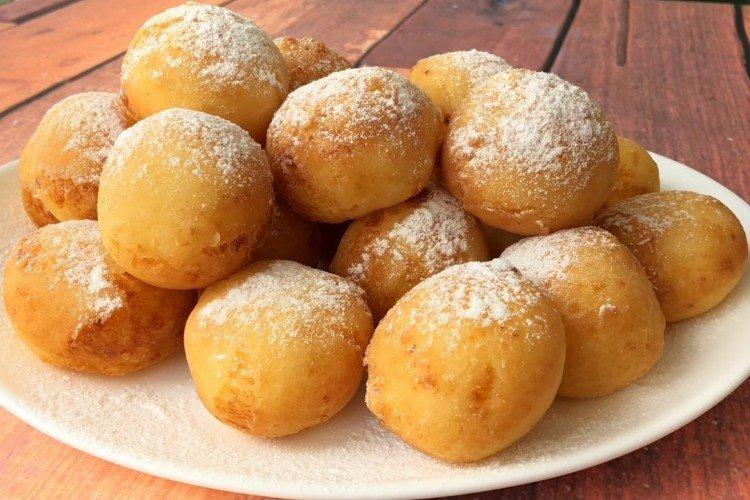 Baursaki mit Butter