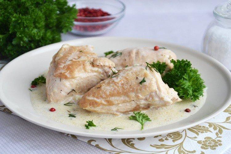 Pollo en crema