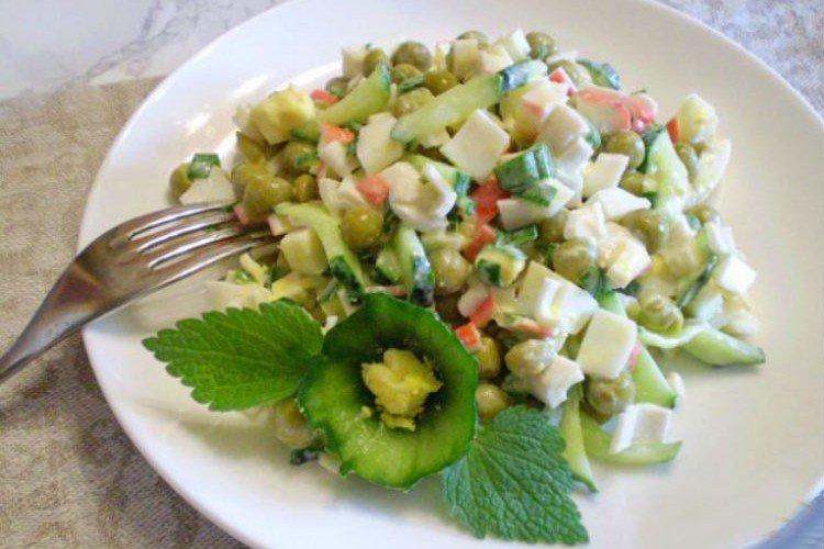 Crab Salad with Green Peas