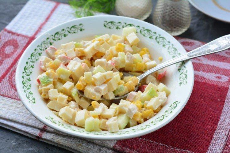 Crab Salad with Apples