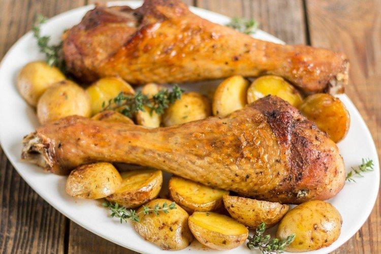 Turkey with Potatoes in Soy Sauce