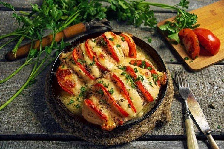 Turkey with Vegetables and Cheese