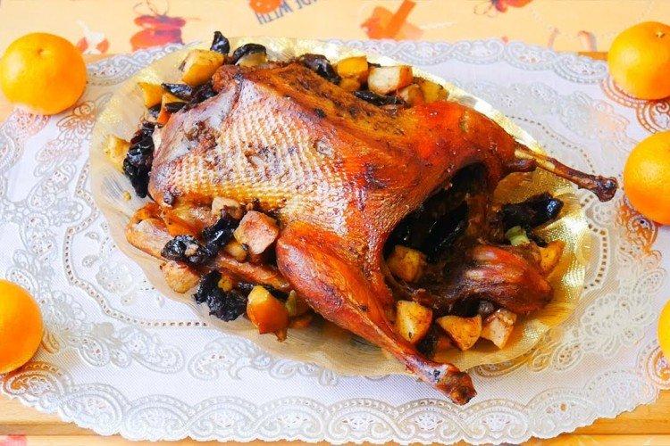 Duck with Prunes in a Roasting Bag