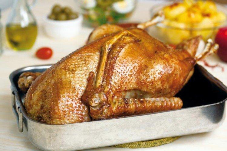 Duck with Sour Cream and Herbs in a Roasting Bag