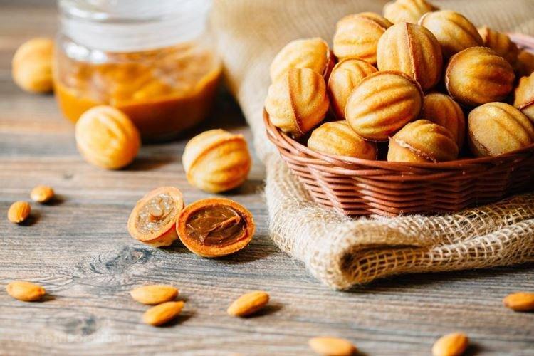 Nut-Shaped Cookies with Condensed Milk in the Oven