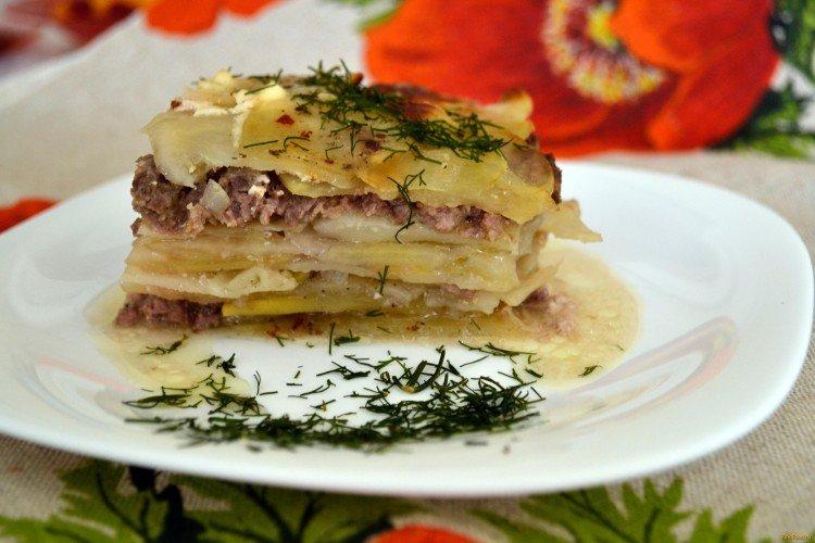 Pastel de patata con carne picada