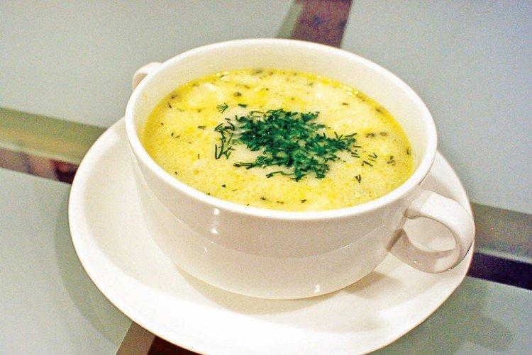 Creamy Cheese Soup with Dumplings