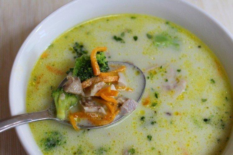 Sopa de ternera con brócoli