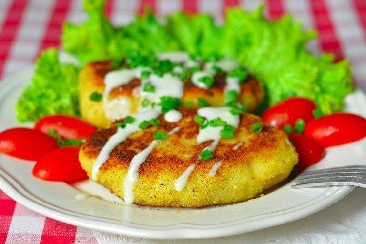 Kartoffel-Zrazy mit Gemüse