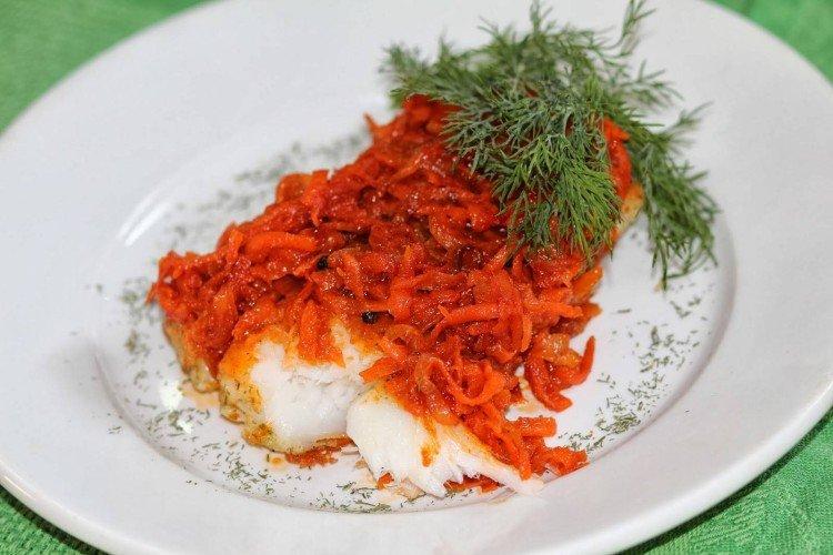 Рыба под маринадом из корейской моркови