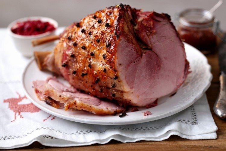 Pork Ham with a Sweet Crust