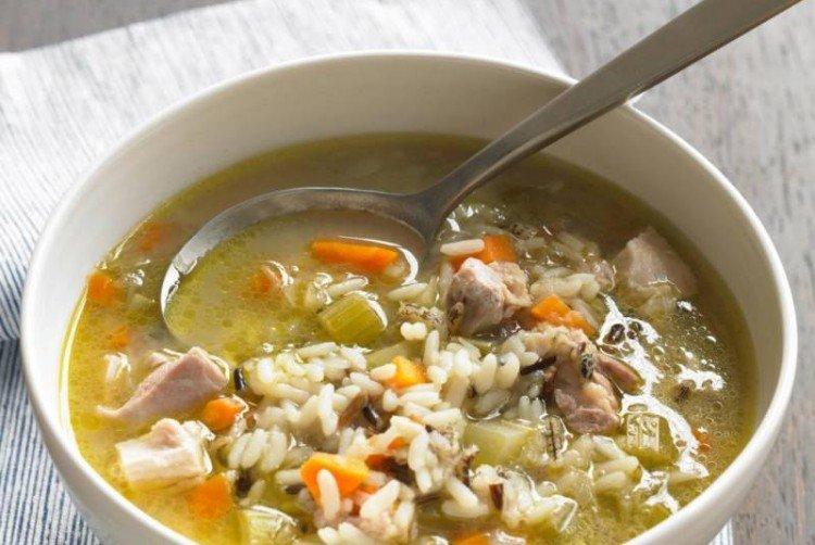 Sopa de cerdo con arroz