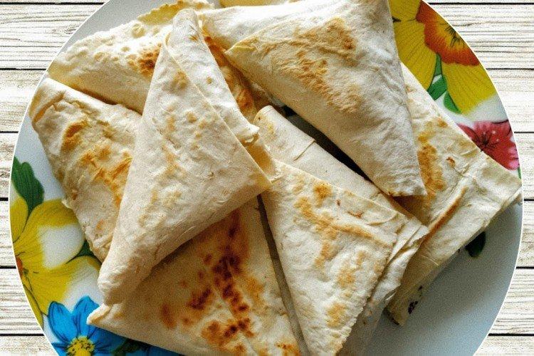 Lavash Pies with Green Peas