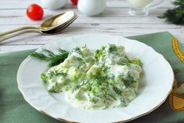 Brokkoli in Sauerrahm