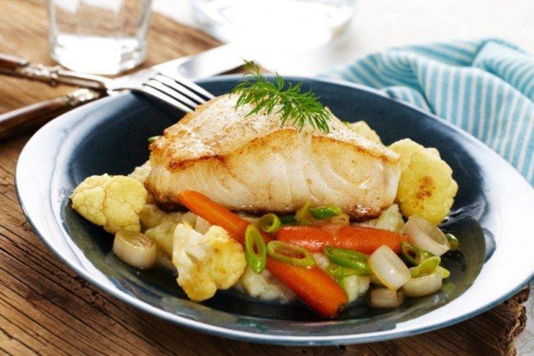 Fisch mit Blumenkohl