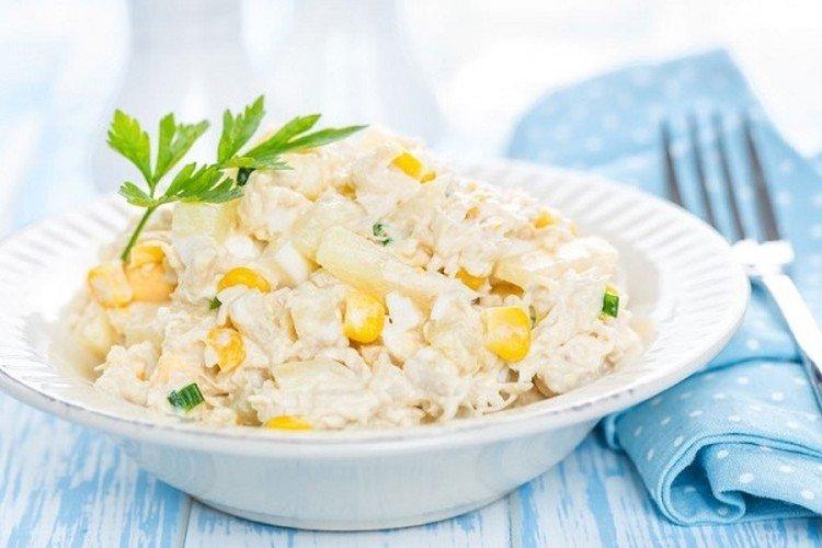 Salad with Chicken, Napa Cabbage, and Pineapples